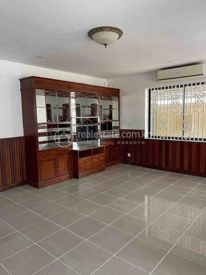 Boeng Keng Kang别墅出租，价格$8,000