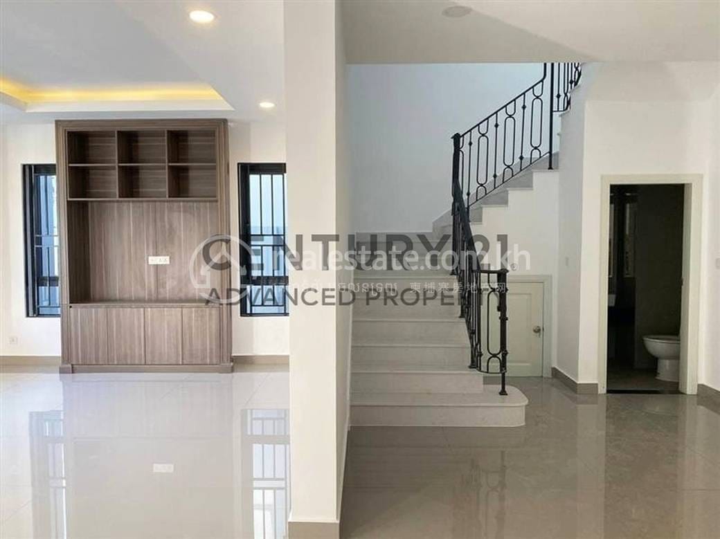 Dangkao别墅出售，价格$399,900