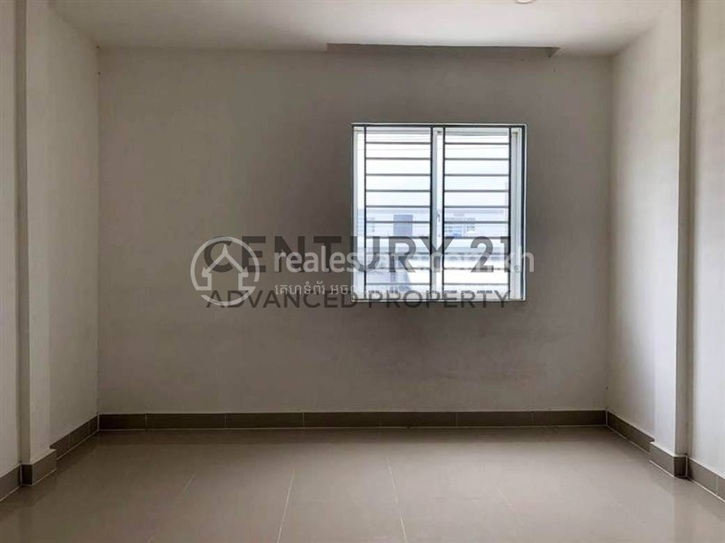 Dangkao Villa For Sale in Dangkao