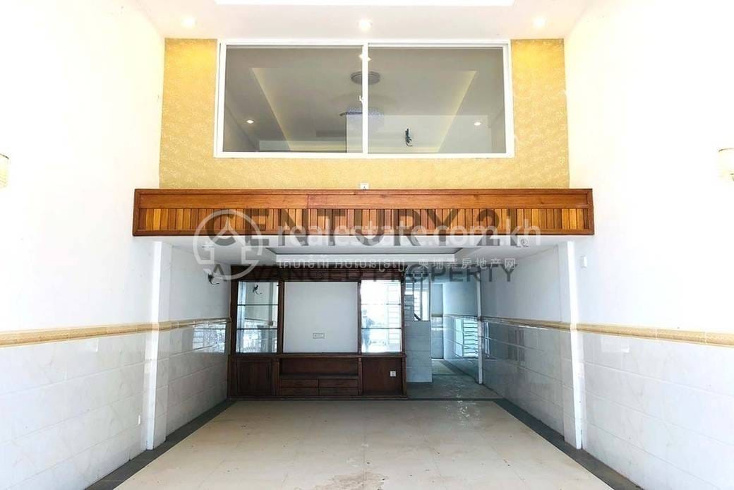 แฟลต สำหรับขาย ใน Russey Keo $125,000