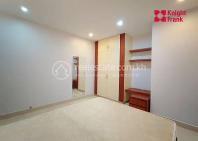    , ផ្សារដើមគរ, ទួលគោក, ភ្នំពេញ