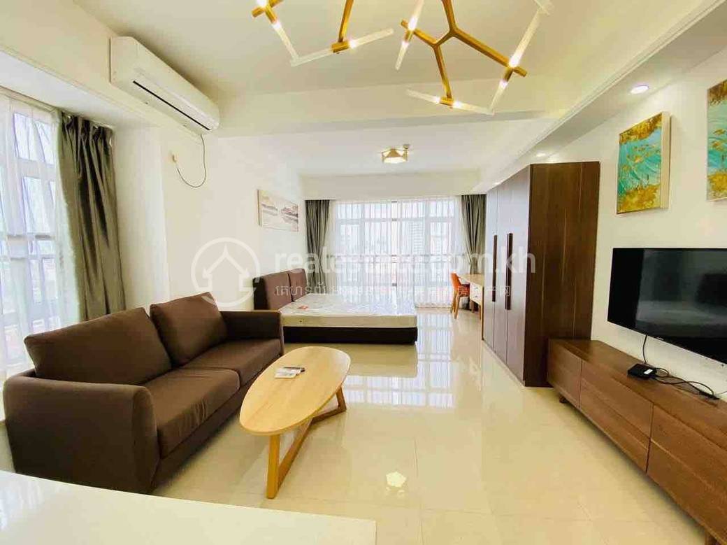 $350 Condo