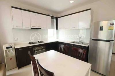 128 sqm Living Size Apartment For Rent in Chamkarmon
