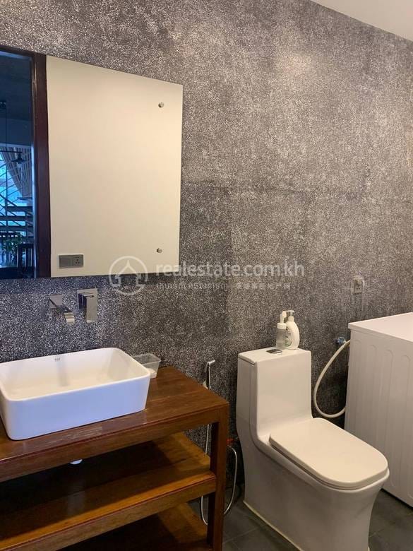 BKK 1 Serviced Apartment For Rent in BKK 1