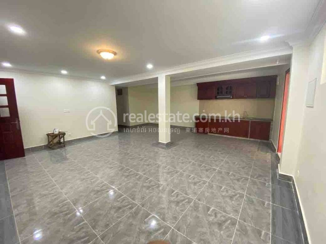 Boeng Keng Kang别墅出租，价格$5,000