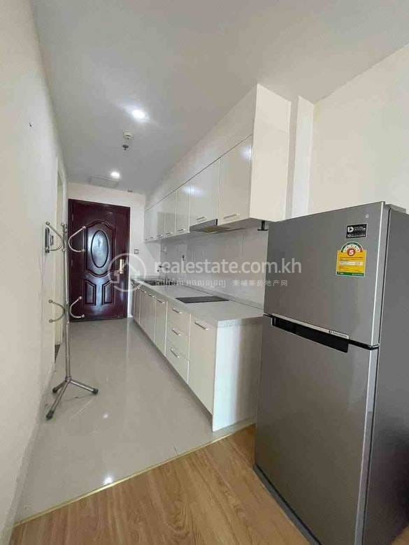 Condo K pronájmu in 7 Makara $450