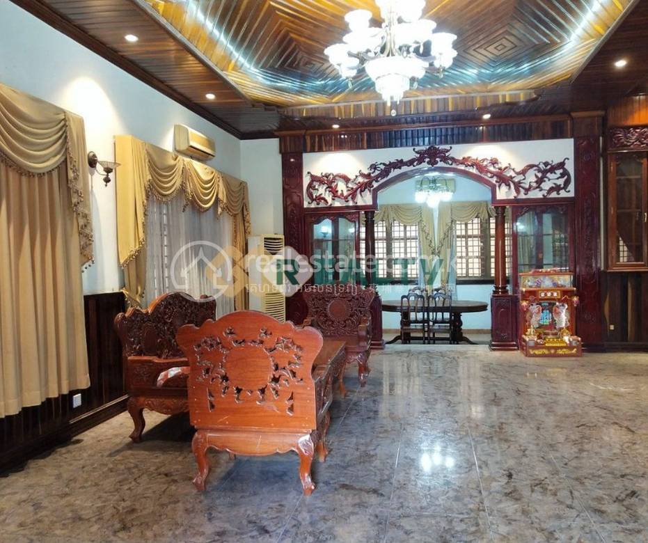 Vila K pronájmu in 9 88, Boeung Kak 2, Toul Kork, Phnom Penh