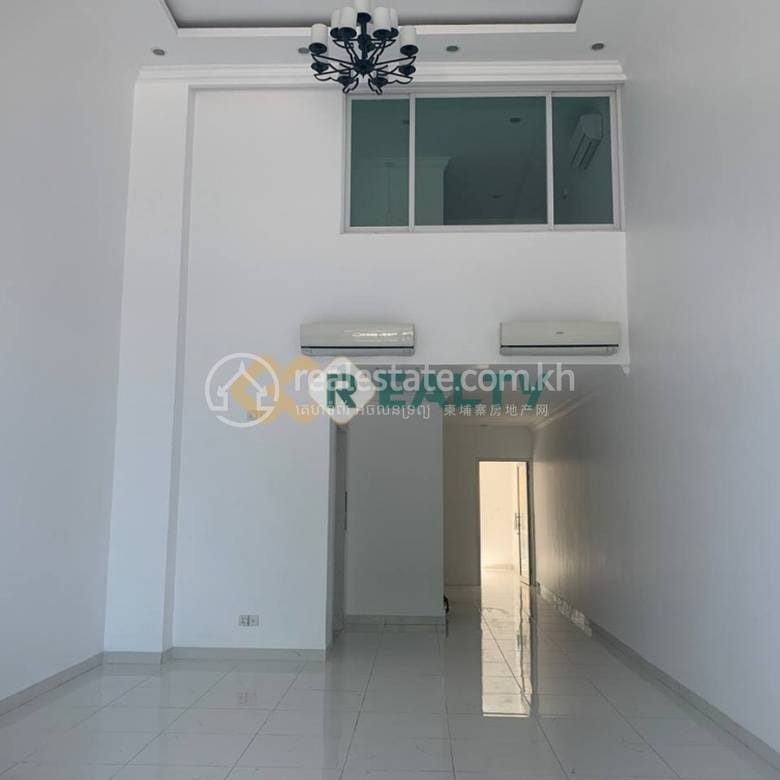 Шопхаус Для Аренды in Chamkarmon $3,000