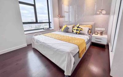 $3,000 Condo