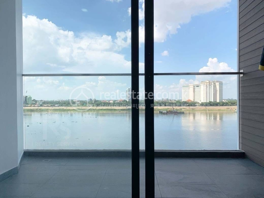 Apartment For Rent in Daun Penh $950