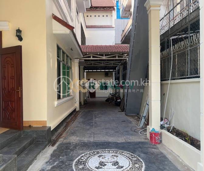 Willa Na wynajem w Daun Penh $4,900