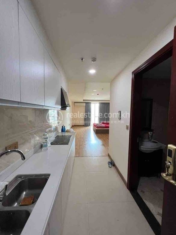 $350 Condo