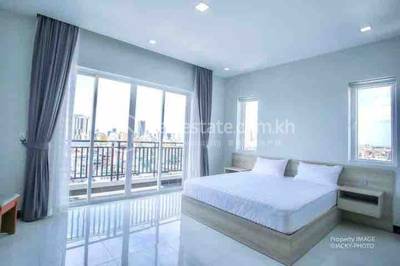 residential Condo for rent ใน Toul Tum Poung 2 รหัส 212537
