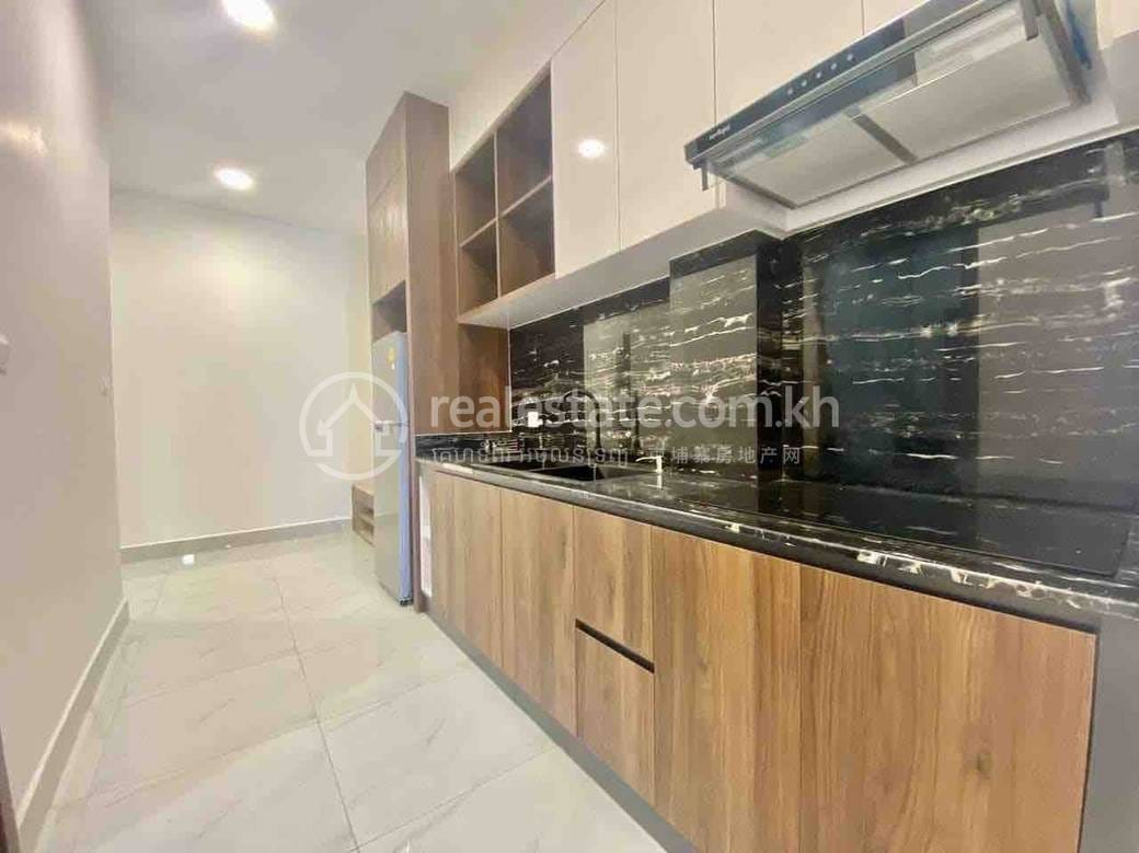 អាផាតមិន សំរាប់ជួល នៅDaun Penh តម្លៃ $750