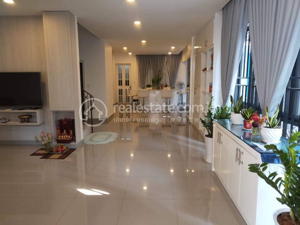 Furnished Twin Villa For Rent