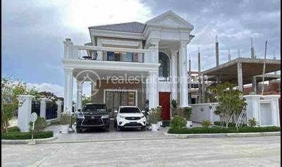 residential Villa for sale & rent in Chak Angrae Leu ID 214628
