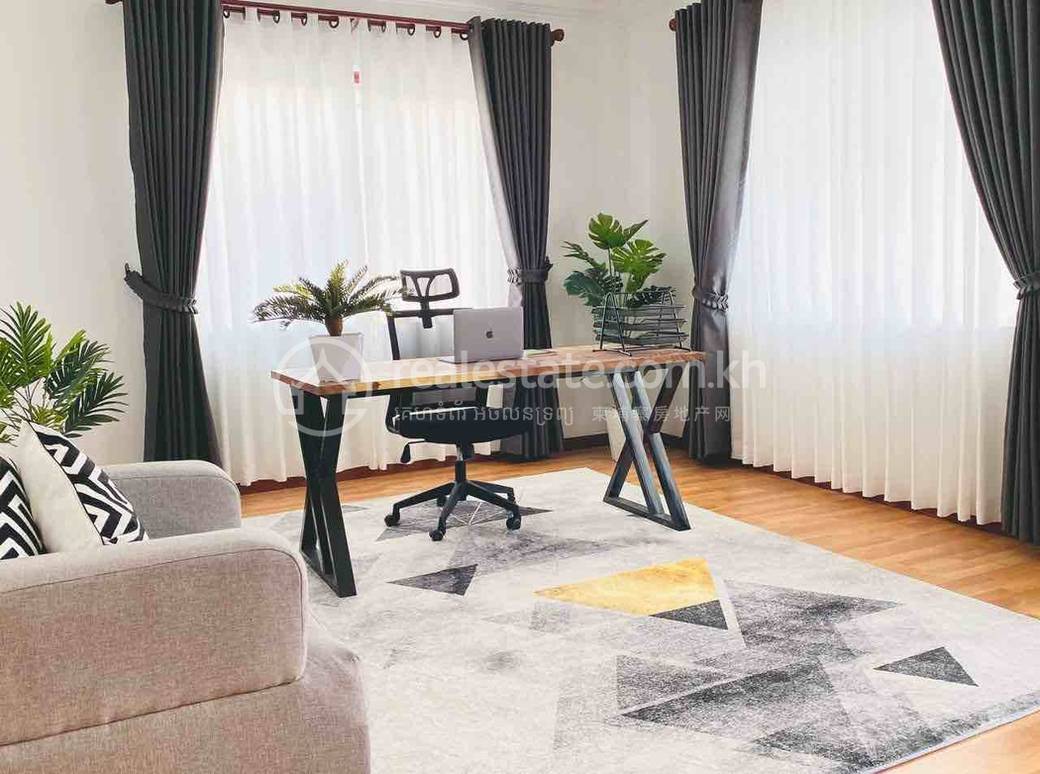 1 Bedrooms Apartmán K pronájmu for $650