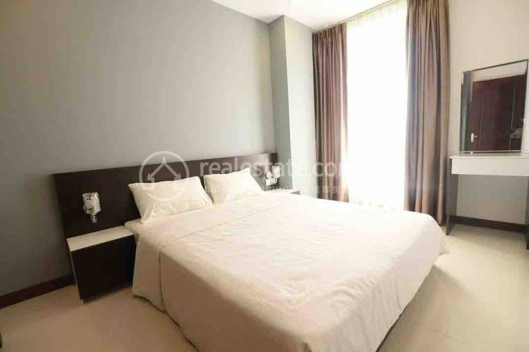 Flat For Rent in Tonle Bassac, Chamkarmon, Phnom Penh