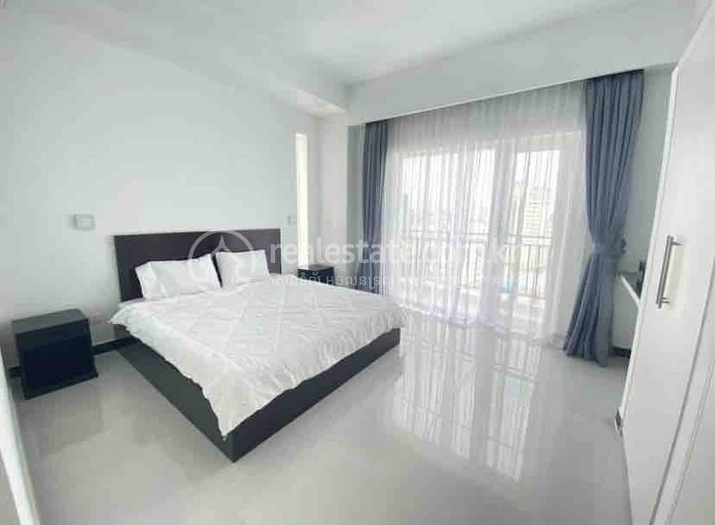 Appartement avec services À louer à Chamkarmon $550