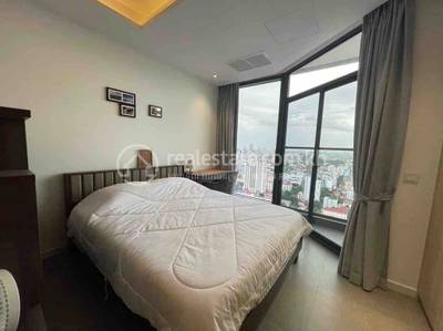 Chamkarmon Condo For Rent in Chamkarmon