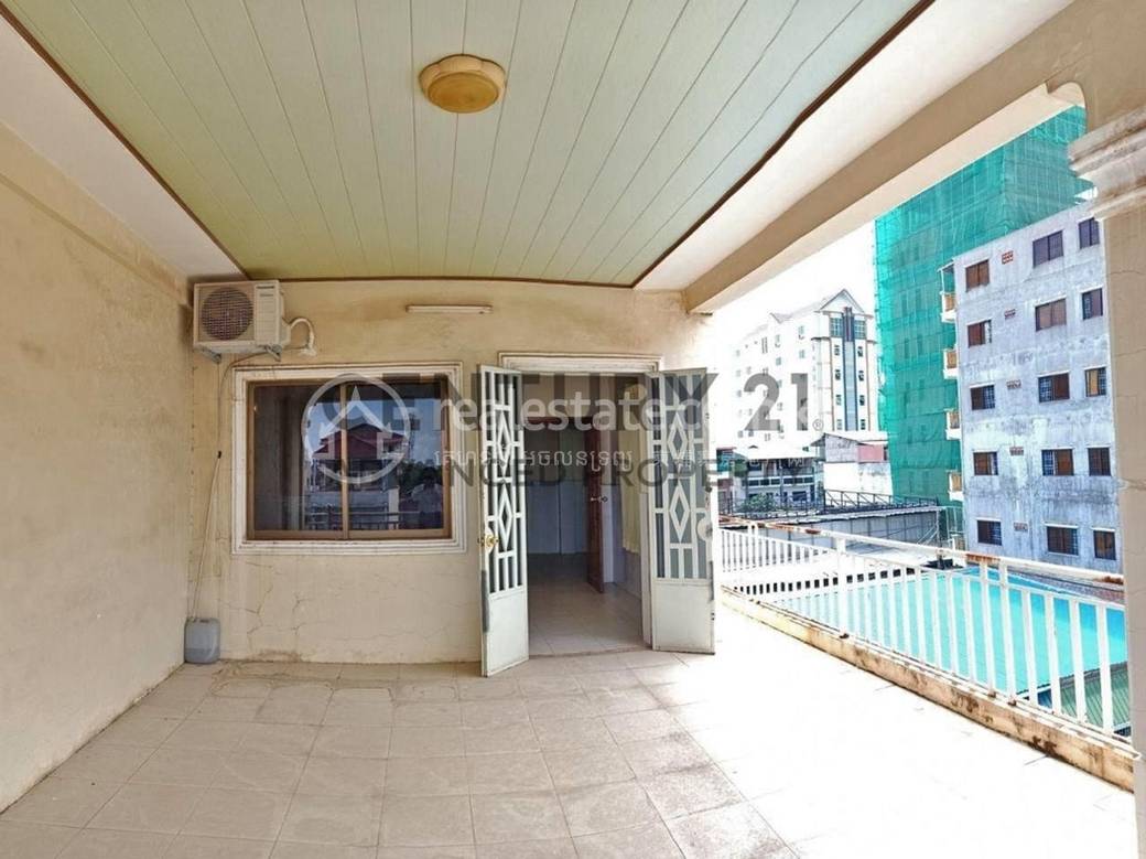 4卧室排屋出售，价格$270,000