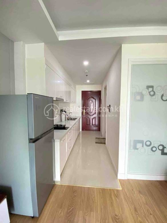 Condo For Rent in 7 Makara $550