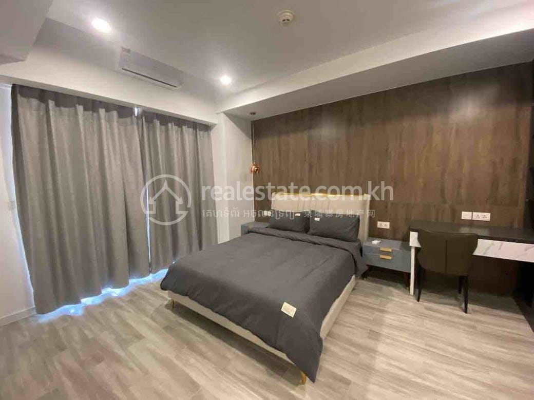 63 sqm Living Size Apartment For Rent in Boeng Keng Kang