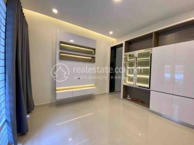 និរោធ, ច្បារអំពៅ, ភ្នំពេញ