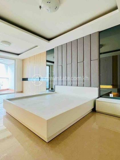 2 Bedrooms Condo For Sale for $190,000
