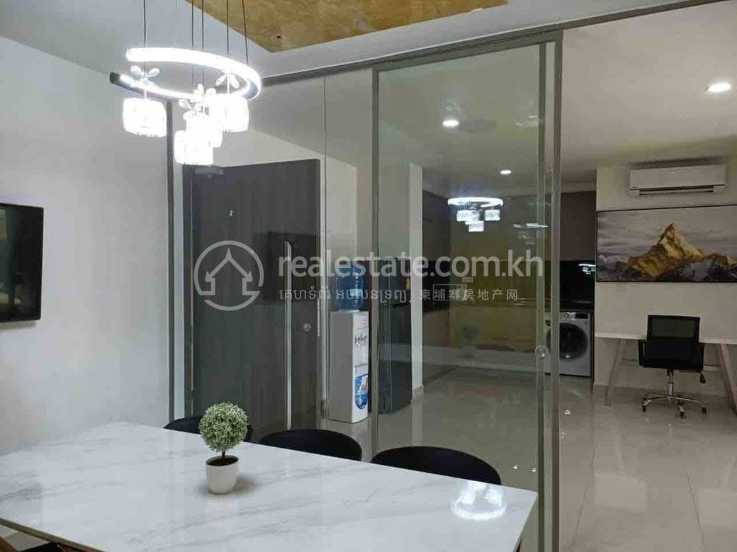 Apartment For Rent in Tonle Bassac, Chamkarmon, Phnom Penh