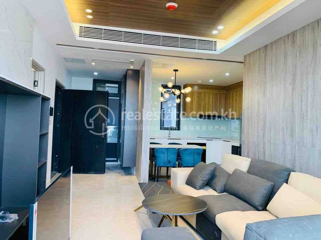 Mieszkanie Na wynajem o powierzchni mieszkalnej 132 m² w Boeng Keng Kang