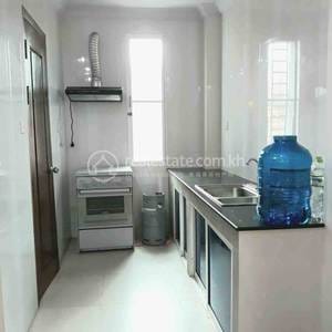 Appartement À louer de 100 m² habitables à Chamkarmon