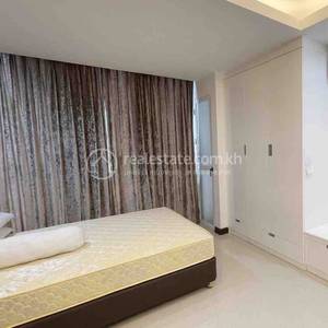 ខុនដូ សំរាប់ជួល នៅChamkarmon តម្លៃ $350