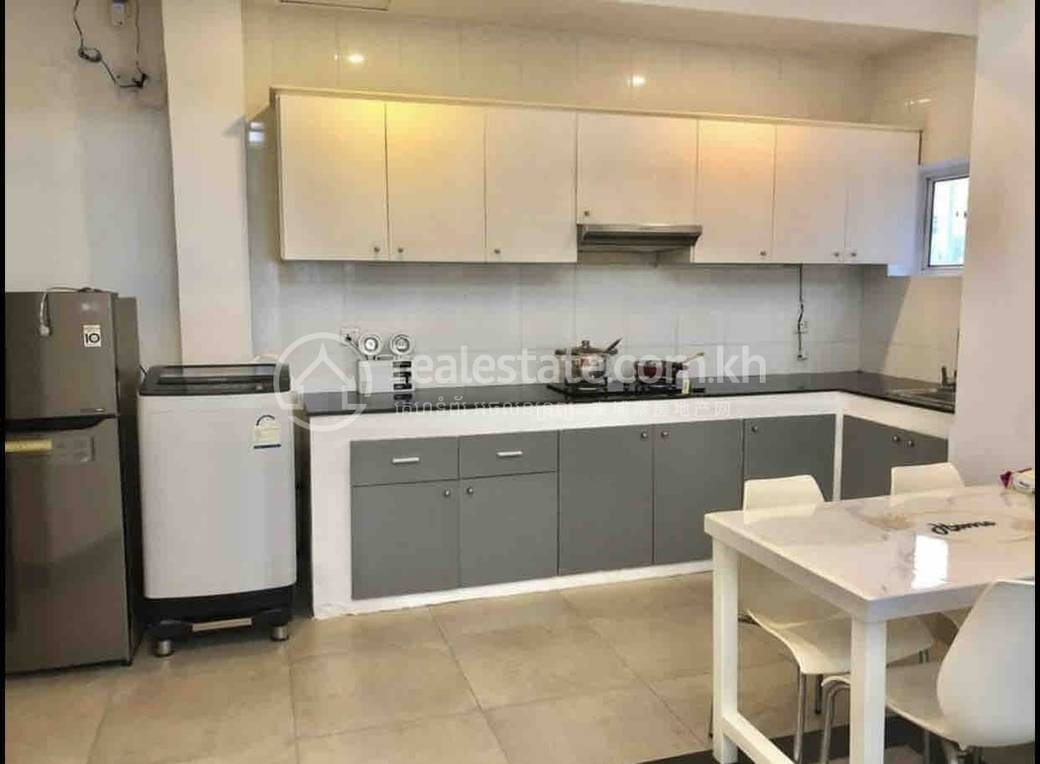 套房出租，位于万景岗3分区（BKK3), 波哥堪, 金边