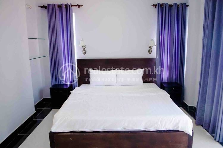 Flat For Rent in Tonle Bassac, Chamkarmon, Phnom Penh