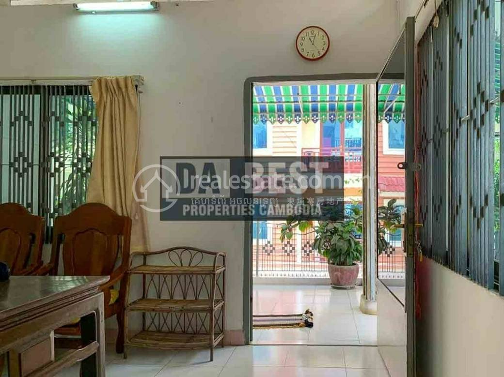 Daun Penh Apartment For Rent in Daun Penh