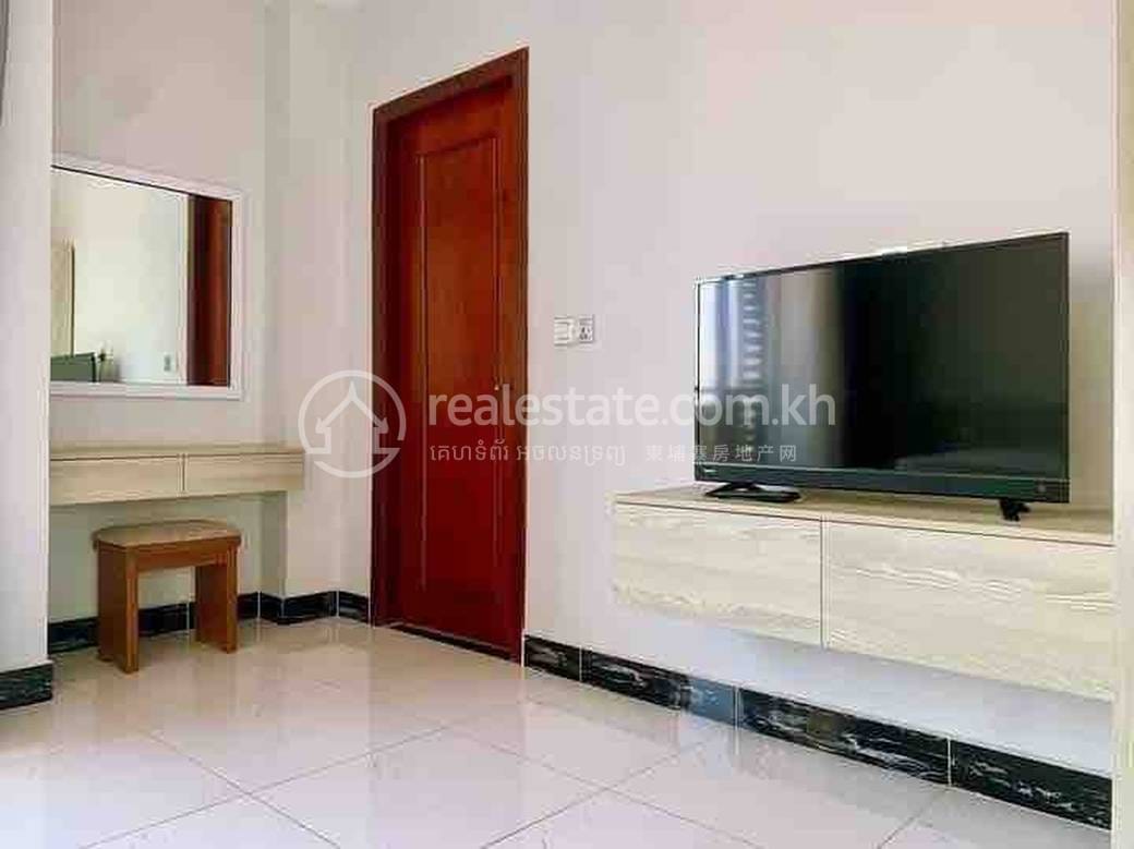 Condo Na wynajem w Chamkarmon $550