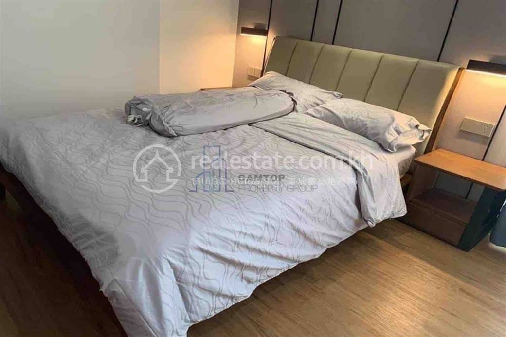 Apartment For Rent with 1 Parking Space