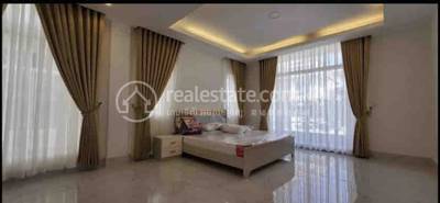 Tuek Thla, Sen Sok, Phnom Penh