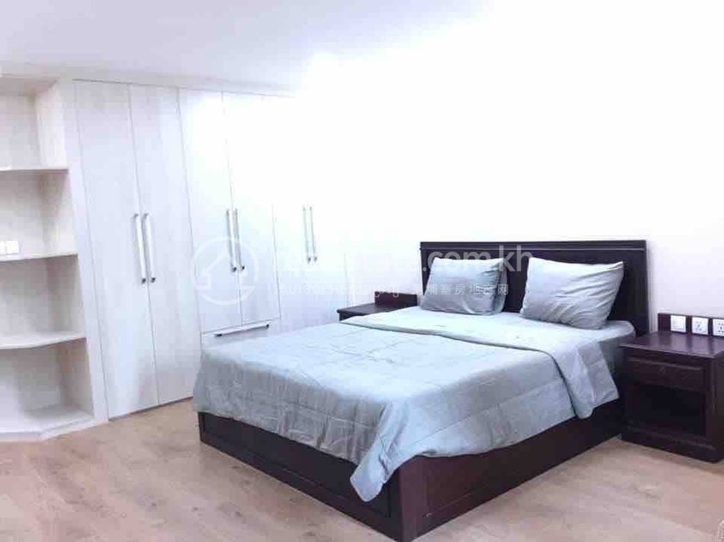 Mieszkanie Na wynajem o powierzchni mieszkalnej 110 m² w Boeng Keng Kang