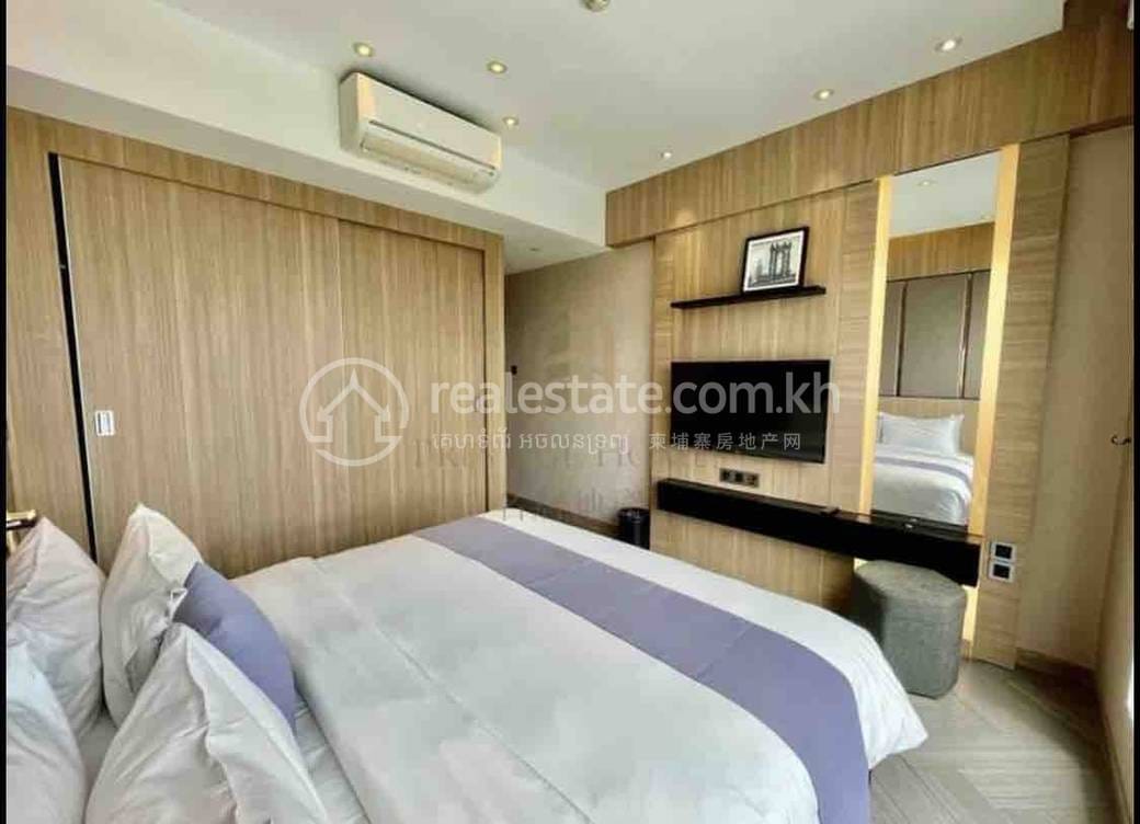 Tonle Bassac Apartment For Rent in Tonle Bassac