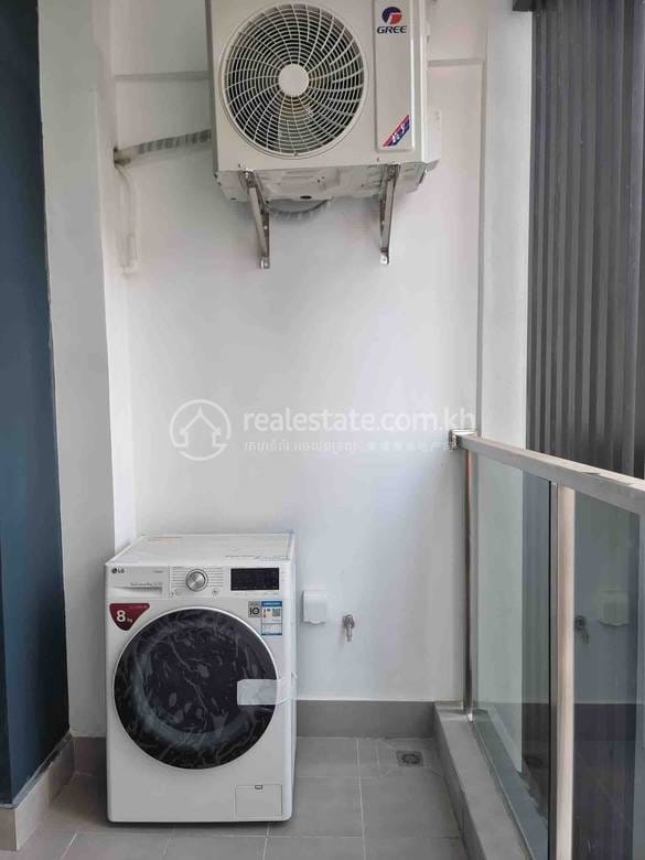 Studio For Sale & Rent in SAMDACH Louis EM 282, BKK 1, Boeng Keng Kang, Phnom Penh