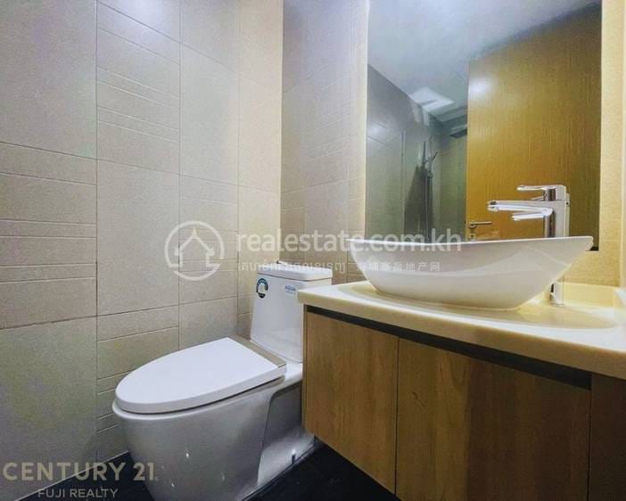 Tonle Bassac Apartment For Rent in Tonle Bassac