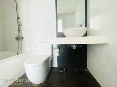 Chamkarmon Condo For Rent in Chamkarmon