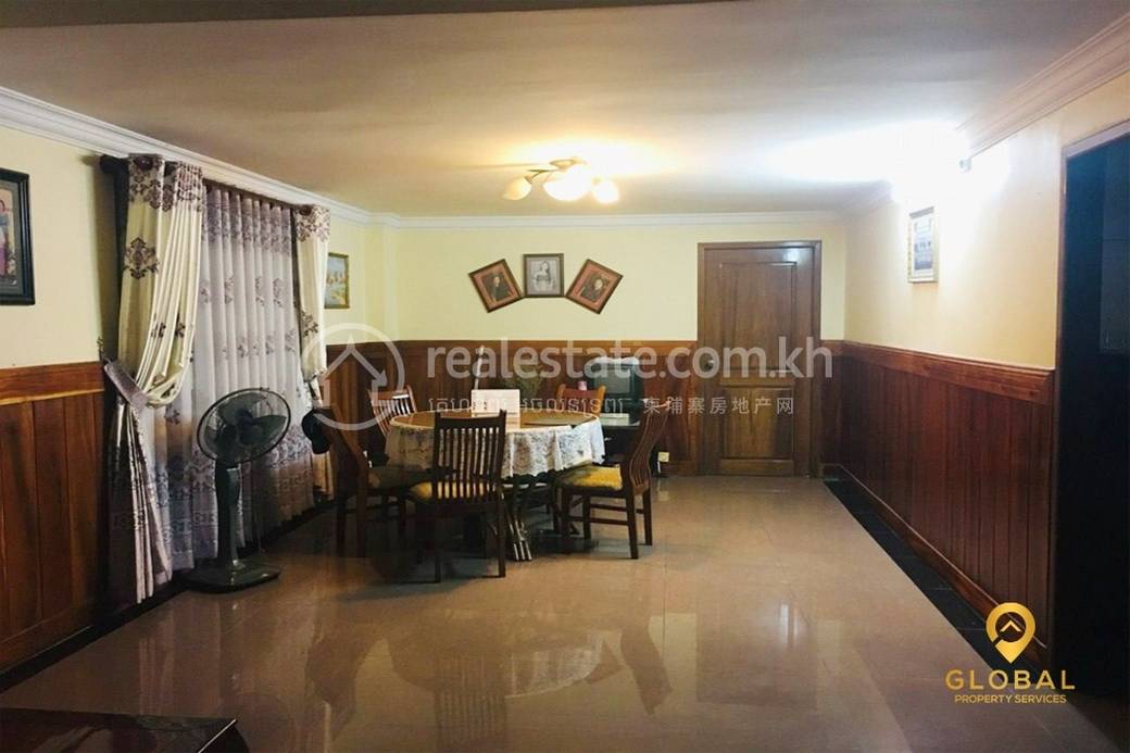 7卧室House and lot出租，价格$2,500