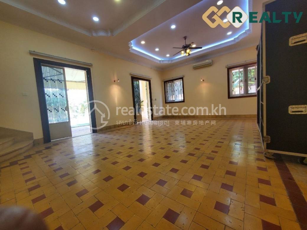 Villa À louer à, Wat Phnom, Daun Penh, Phnom Penh