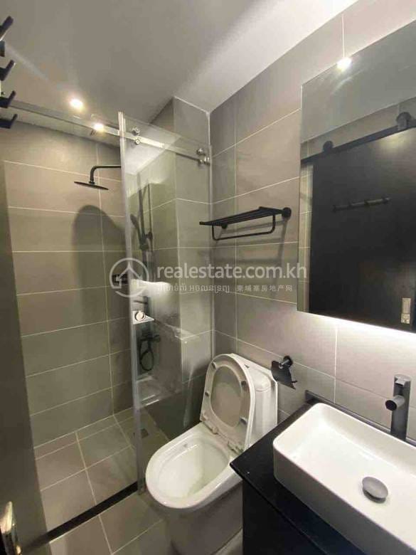 $400 Condo