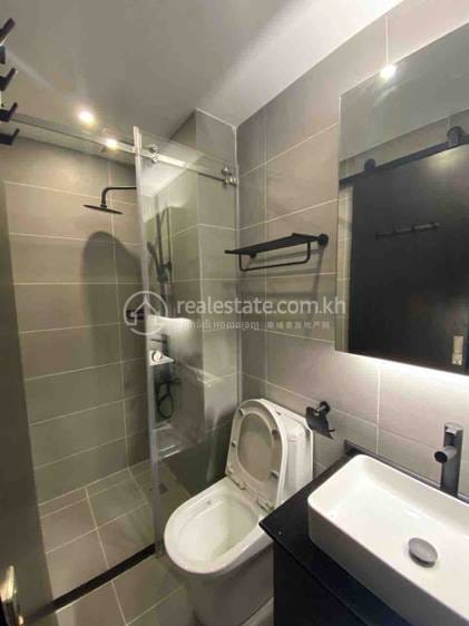 $400 Condo