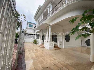 residential Villa1 for rent2 ក្នុង Boeung Prolit3 ID 2161054