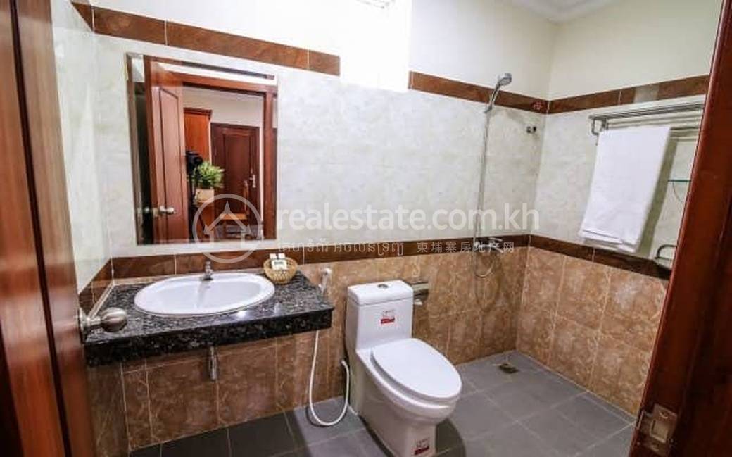 โรงแรม ราคา $18,000